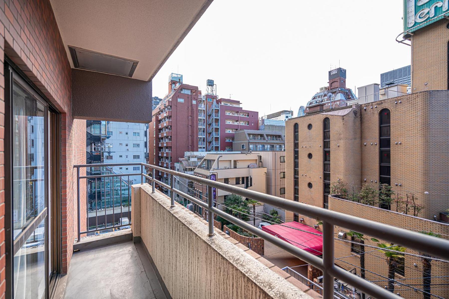 新宿歌舞伎町東新宿站3分钟，徒步伊势丹4分钟免费wi-Fi！ Tóquio Exterior foto